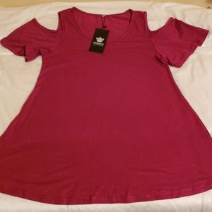 Maroon Cold shoulder swing top